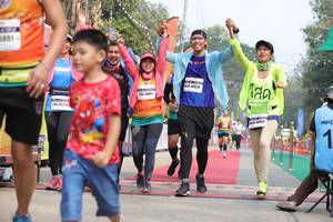 BIB: 5891, 13548, 45225
                            <button type="button" onclick="openModal(8214297)" class="btn btn-primary btn-sm float-right btn-popup" data-toggle="modal" data-target=".modal-high-quality">
                        <i class="fas fa-shopping-cart"></i> Add to Cart
                    </button>
                                            <button type="button" onclick="isThisMe(8214297, true)" class="btn btn-success btn-sm float-right btn-popup btn-isme hidden" data-toggle="tooltip" data-placement="bottom" title="นี่คือรูปของคุณใช่ไหม คลิกที่นี่เพื่อเอาเข้าอัลบั้ม">
                        <i class="fas fa-plus"></i> Add to album
                    </button>
                    <button type="button" onclick="isThisMe(8214297, false)" class="btn btn-warning btn-sm float-right btn-popup btn-isnotme hidden">
                        <i class="fas fa-ban"></i> Remove from album
                    </button>